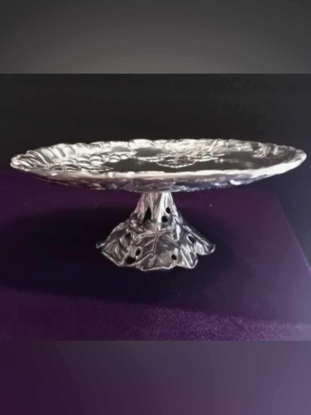 Arthur Court 2000 Silver-tone 8” Pedestal w/ Fruit Design.